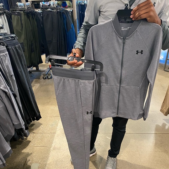 Under Armour Other - UNDER AMOUR STWET SUITS $85